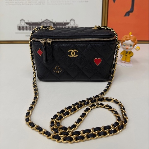 香奈兒 Chanel 黑色荔枝紋牛皮 撲克徽章盒子包 化妝盒
