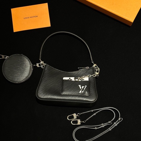 🌷近新芯片款！Louis Vuitton LV Marelle 牛皮水波紋 二合一腋下包 黑