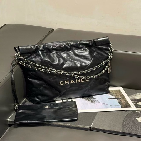 Chanel 香奈兒 22bag黑銀🖤小號 23年芯片款
