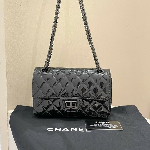 99♥️Chanel leboy 漆皮鏈條包，29開