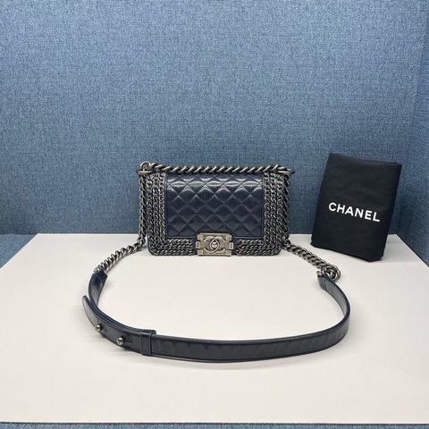 香奈兒CHANEL銀扣小號Leboy，97新