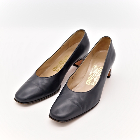 Ferragamo 黑色圓頭跟鞋 皮鞋 中跟鞋 US7