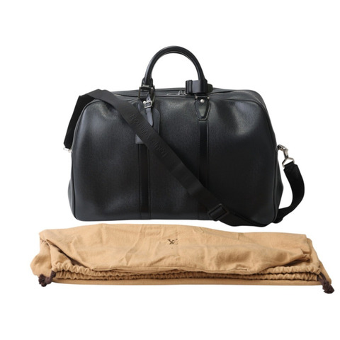 路易威登 LOUIS VUITTON Boston 單肩背包 Taiga Kendall PM M30122 黑色