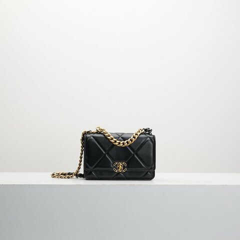 二手Chanel 19 woc/黑 芯片款
