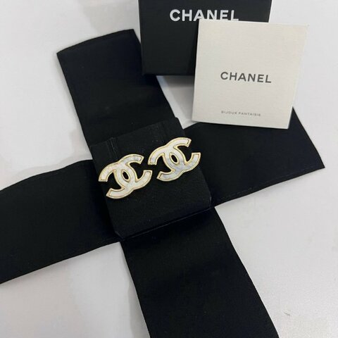Chanel 雙C耳環 大理石