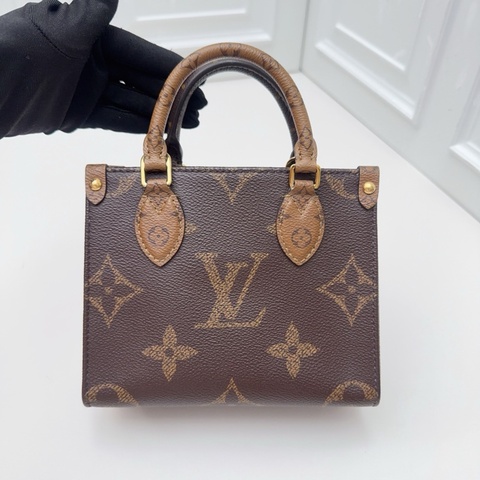 LV 路易威登 onthego bb經典老花芯片款