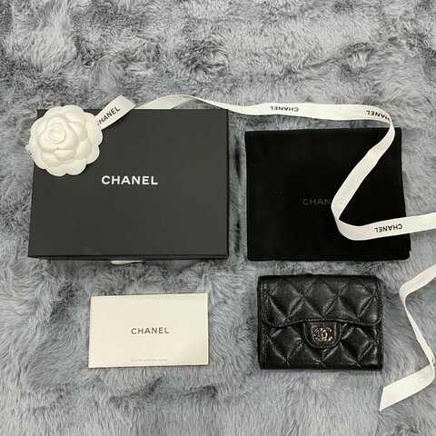 Chanel 經典雙C雙層卡包