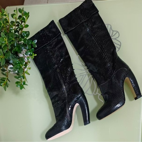Miumiu蛇皮靴子36碼
