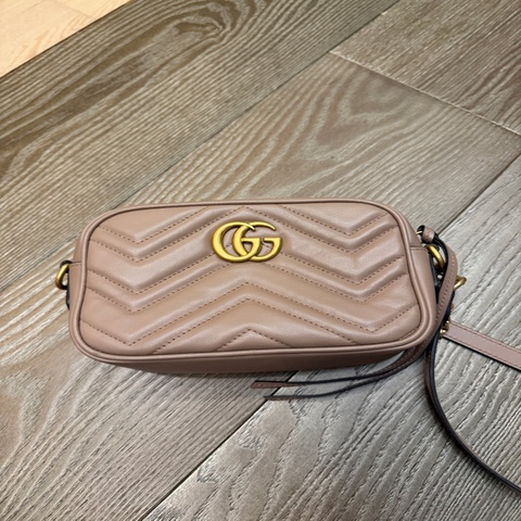 Gucci 相機包