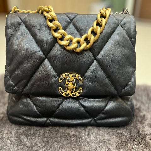 CHANEL 經典 19 Bag 小號 26cm 黑色 (附原廠黑盒/保卡/防塵袋)