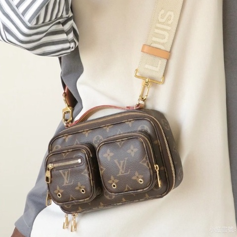 全新閒置全配🌟#Lv #UtilityCrossbody #老花炸藥包 #晶片款