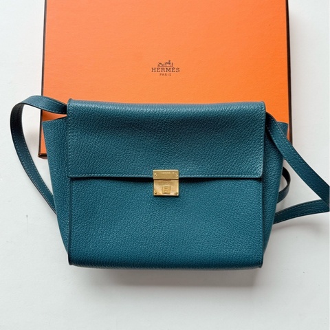 愛馬仕 Hermes 藍色 clic16 金扣 ep皮