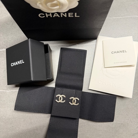 全新🤍CHANEL 25S 香檳金雙C耳釘｜耳環