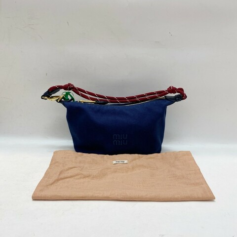 Miumiu繆繆刺繡logo配編織肩帶藍色牛仔帆布飯盒包 18×9.5×14