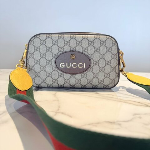 GUCCI 帆布虎頭相機包