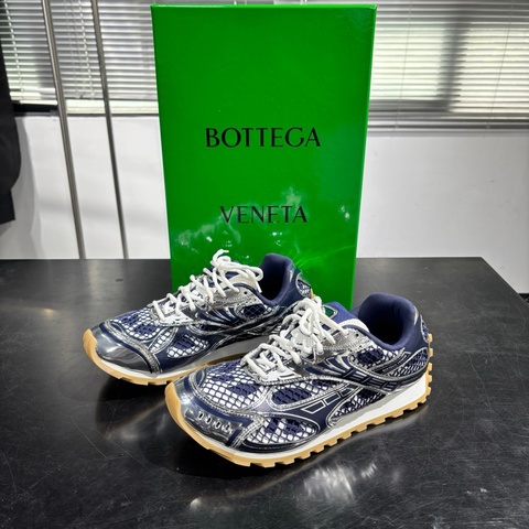 Bottega Veneta 葆蝶家 Orbit 跑鞋 休閒鞋 小牛皮 網格 圓頭系帶 低幫