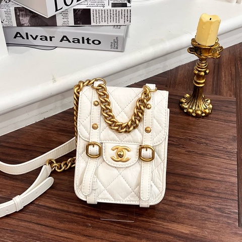 CHANEL 季節款直立式郵差包白色牛皮金釦 AS2695/晶片款