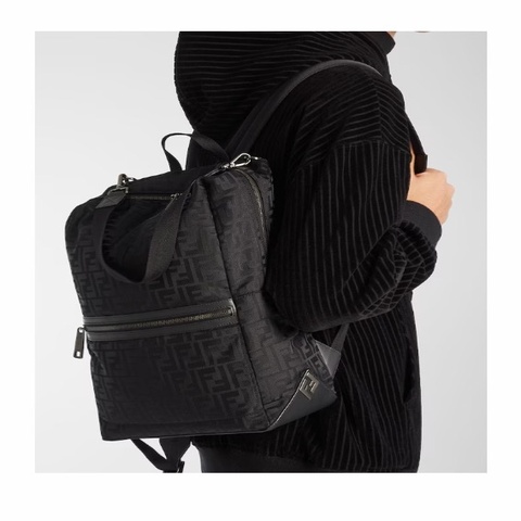Fendi 男士 Lui雙肩包均碼碼29cm*13cm*38cm