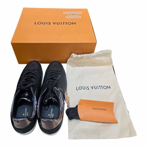 【美收精品】LV 經典黑色老花銀色邊運動鞋   6-252【隔月月中將轉賣至日本 上架期限30天】