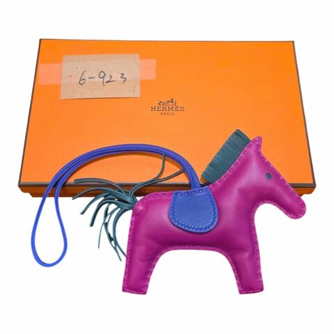 【美收精品】HERMÈS 頂級小羊皮 Rodeo 小馬三色撞色包包吊飾 6-923【隔月月中將轉賣至日本 上架期限30天】
