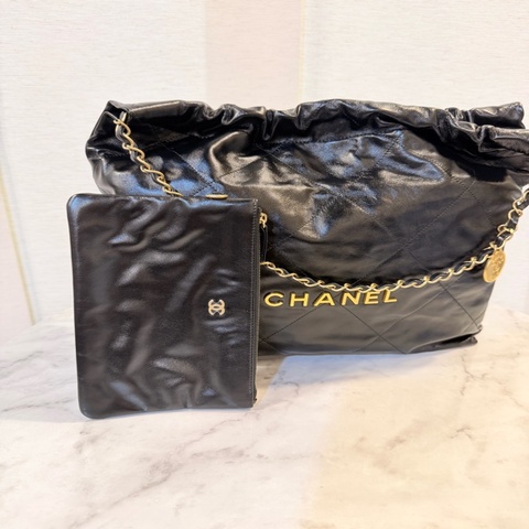 Chanel 黑金22bag 大號