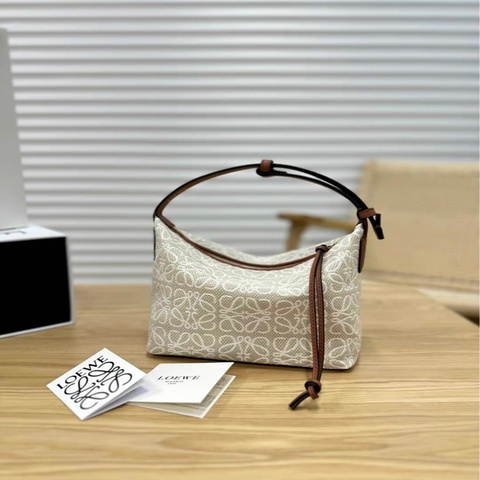 LOEWE 小號便當包Cubi Anagram腋下包 單肩牛皮與提花帆布