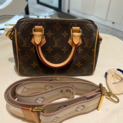 芯片款LV speedy 20 米色肩帶