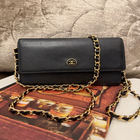 香奈兒 經典 絕版 中古 復古 鏈子皮夾 發財包 黑色 皮革  chanel black Wallet on Chain WOC 鏈條包 牛皮