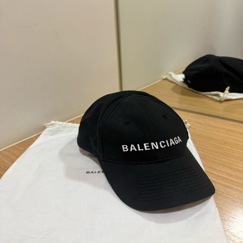 Balenciaga 巴黎世家帽子