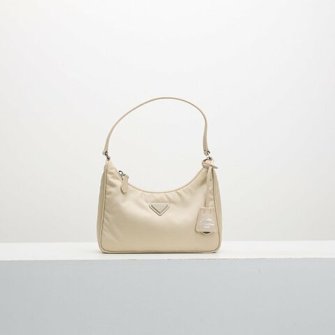 二手Prada Hobo 2005新款腋下包/奶茶色