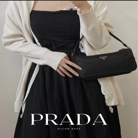 Prada 降落傘布面麻將包