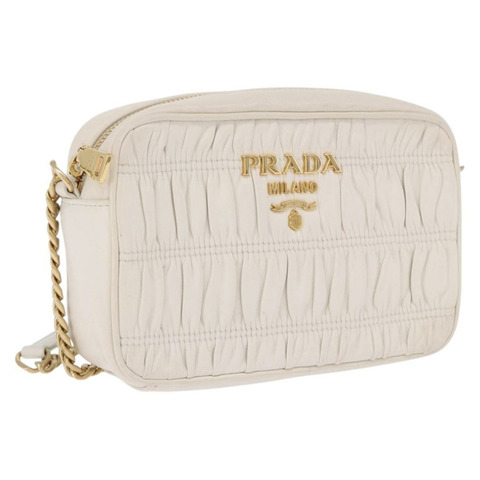 PRADA 褶皺鏈條肩背包，皮革材質，白色，金色，正品 200485V