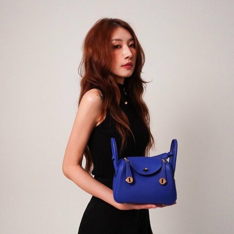 Hermes 展示品 Mini Lindy 牛皮金釦手提/肩背兩用包-19cm(BLEU藍)