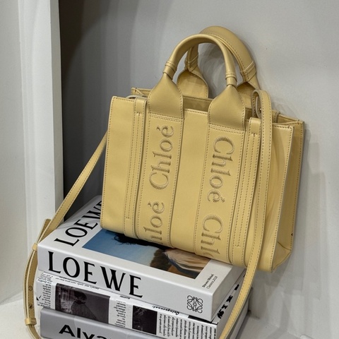 CHLOE 黃色皮革WOODY 小號