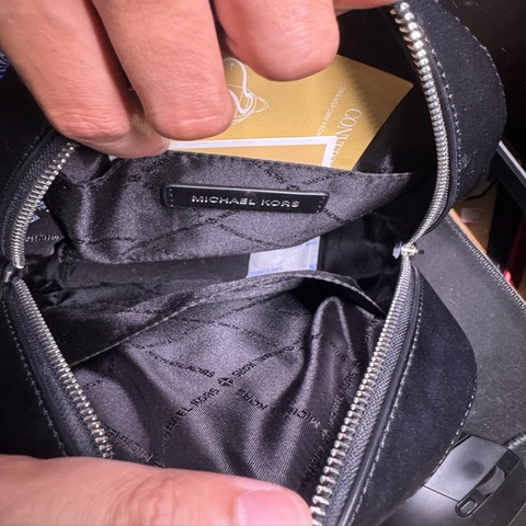 MK Mercer 荔枝紋黑 魚琴譜包