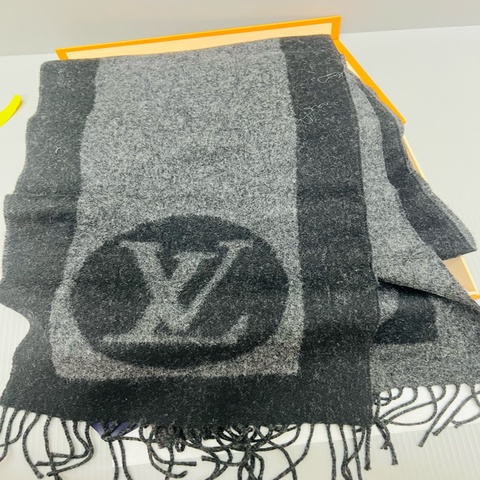 lv圍巾