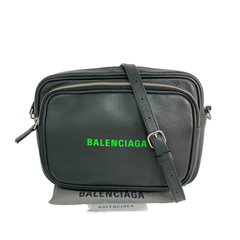 ☆ BALENCIAGA 巴黎世家 Black Calfskin Everyday Camera Shoulder Bag 小牛皮肩背包-267017711