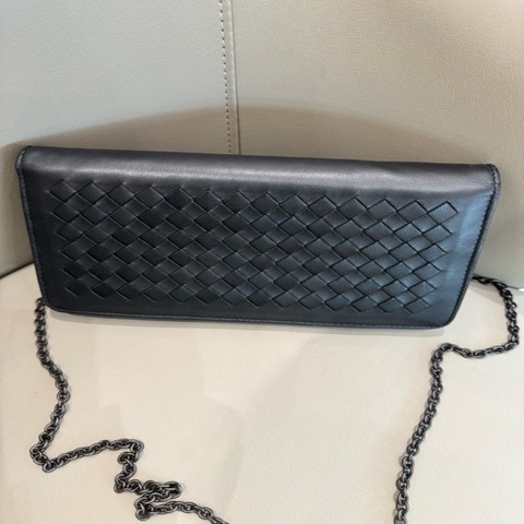 Bottega Veneta葆蝶家 黑色編織鏈條包手拿 斜挎兩用 尺寸21*10.5c