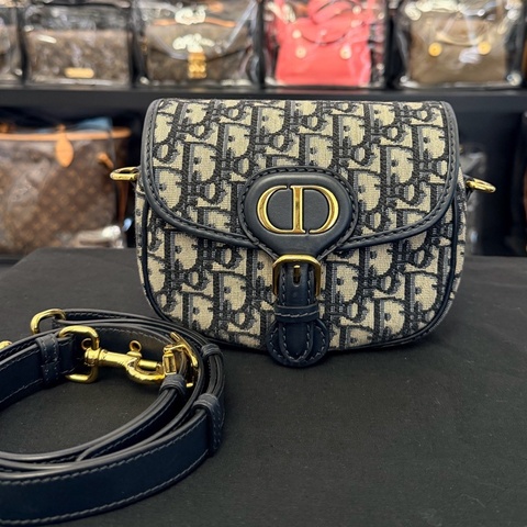 迪奧 dior 小號 bobby 馬鞍老花