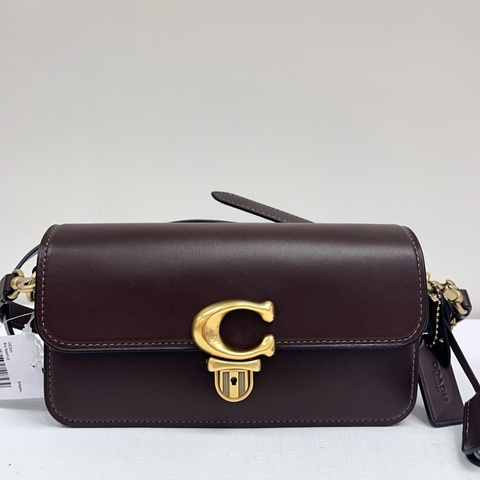 Coach CE331