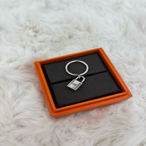 Hermes 愛馬仕 銀鎖頭戒指 可做絲巾扣 51碼