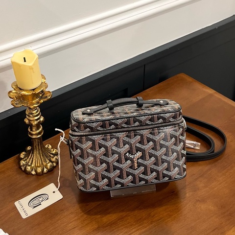 全新品 GOYARD 020265 黑老花化妝盒