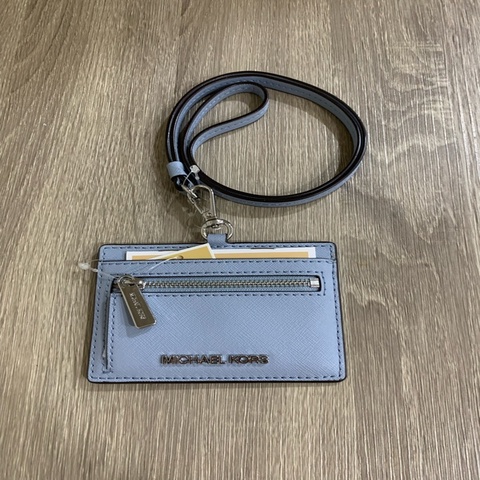 MICHAEL KORS （MK）的 Jet SetTravel 防刮皮革掛繩零錢包識別證套