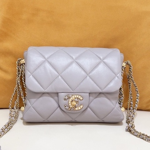 Chanel/香奈兒 女包19 系列羊皮斜挎包灰色時尚鏈條單肩包 芯片款 尺寸約：19*14