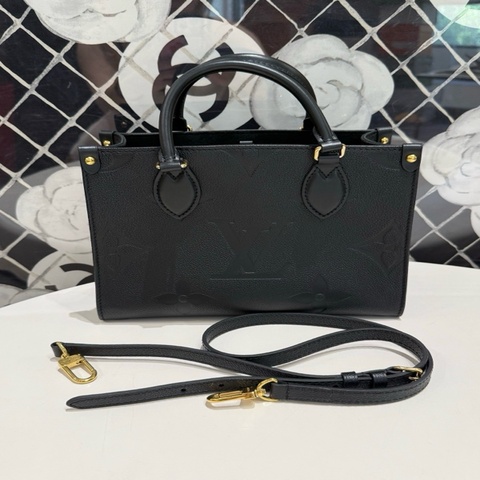 99新 LV/路易威登Onthego黑色小號 芯片款 經典浮雕logo托特包