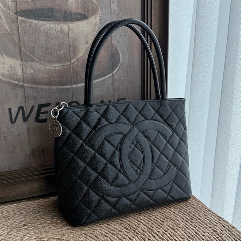 CHANEL香奈兒黑銀希爾頓手提單肩托特包