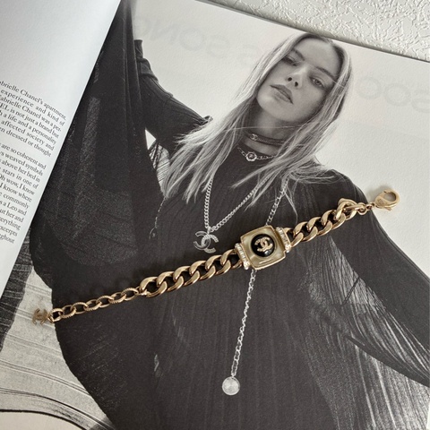 Chanel 方形黑圓形雙C手鏈