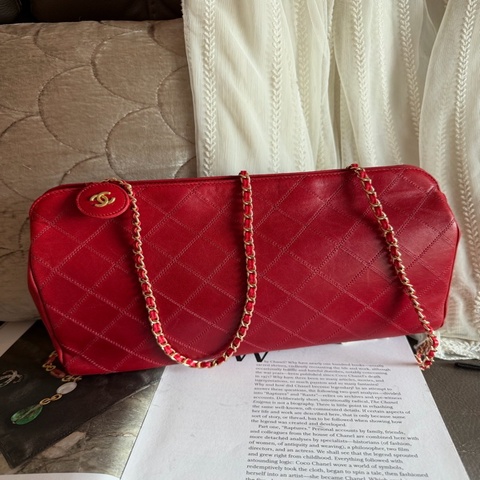 香奈兒 古董 絕版 包 90年代 斜背包 肩背包 紅色  vintage Chanel red  bag古董絕版90年代  香奈兒包