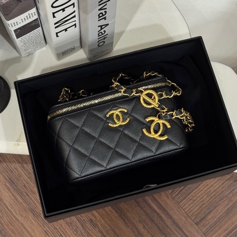 CHANEL VANITY COCO CRUSH 化妝盒包 黑荔枝金扣 AP4011/晶片款