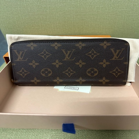 Louis Vuitton LV拉鍊錢包 長夾 M42616